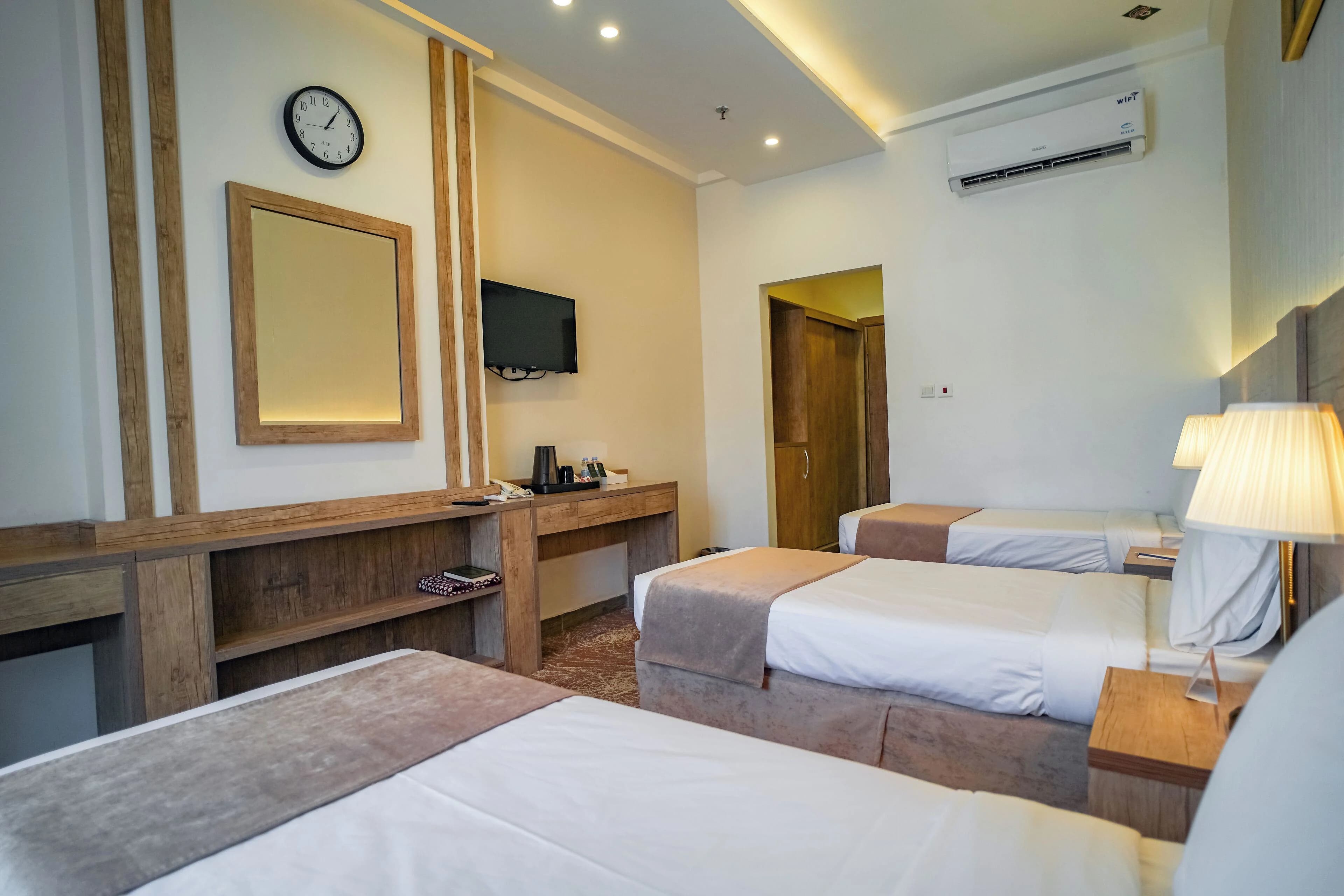 Package hero