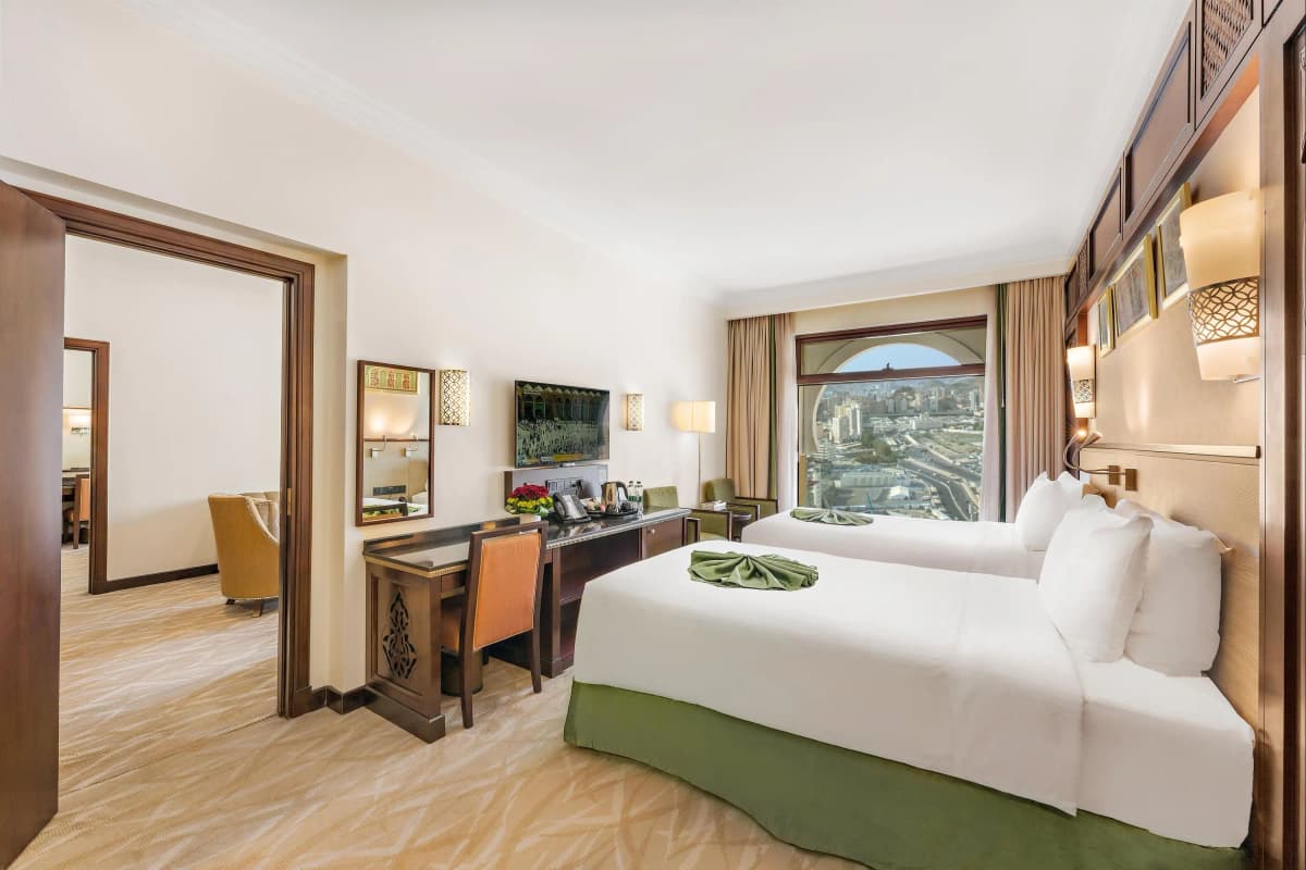 7 Nights Luxury December Umrah Package